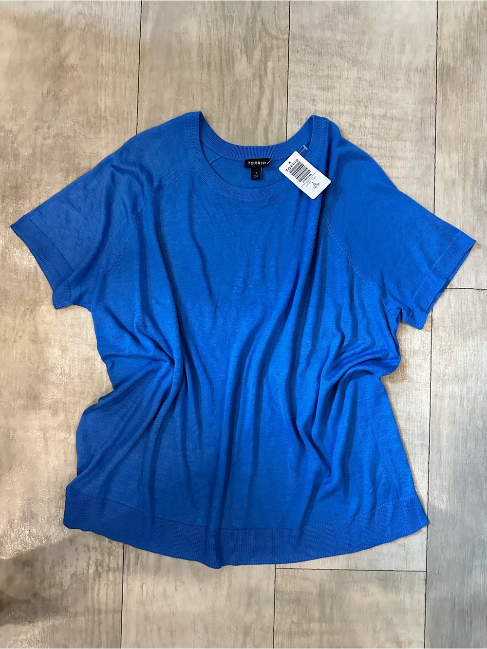 torrid Short Sleeve Crewneck Top in Bright Blue